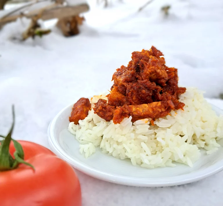 Tempeh Balado auf Reis